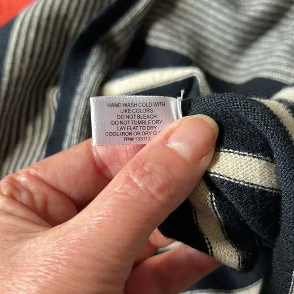 LISA TODD Women’s Cotton/Cashmere Blend Heart/Striped Sweater Black/White Small - Picture 10 of 10